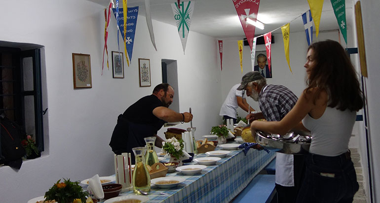 The feast at Stavros of Faros